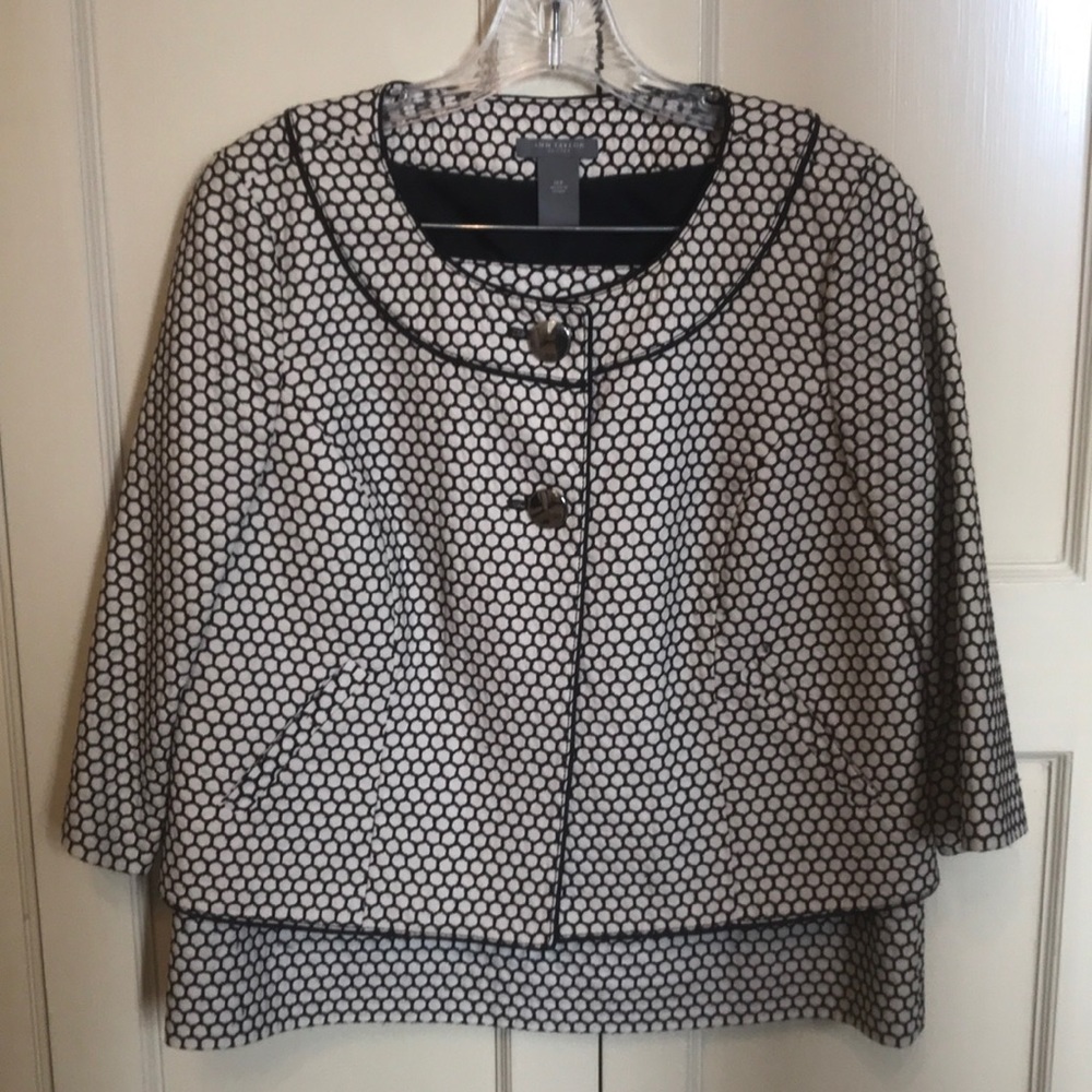 Anne Taylor suit set skirt 8 p blazer 10 p